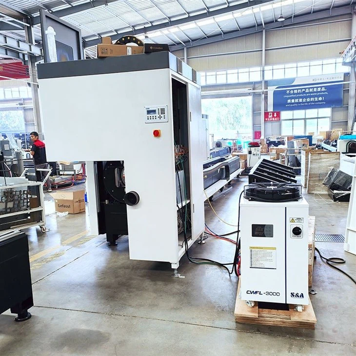 china tube fiber laser cutting machine(001)